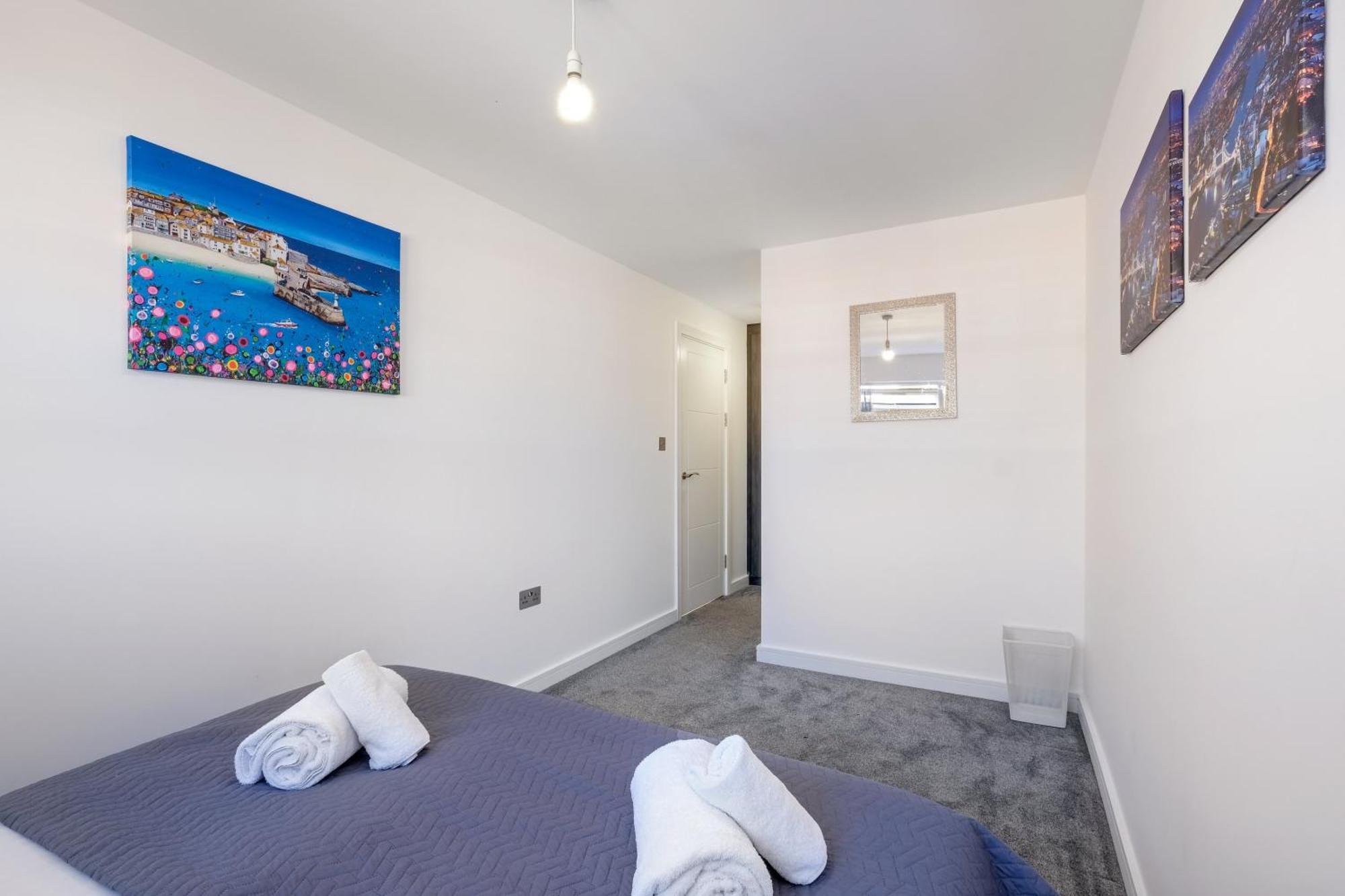St Martins 2 Bedroom Apartments In Ruislip By 360 Stays 외부 사진